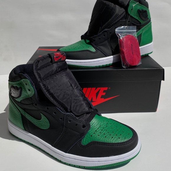 Nike air Jordan 1s - Picture 2 of 6